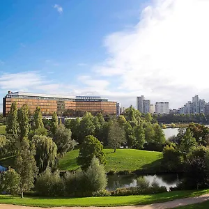 Novotel Paris Le Hotel